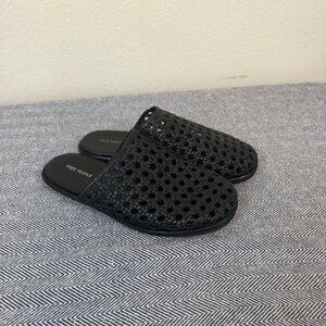 FREE PEOPLE - Black Leather Woven Mules